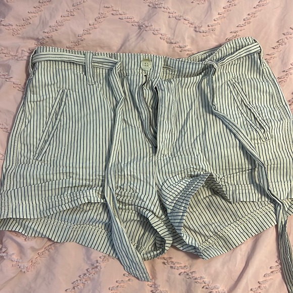 AE Cotton hi rise shorts - Picture 1 of 7